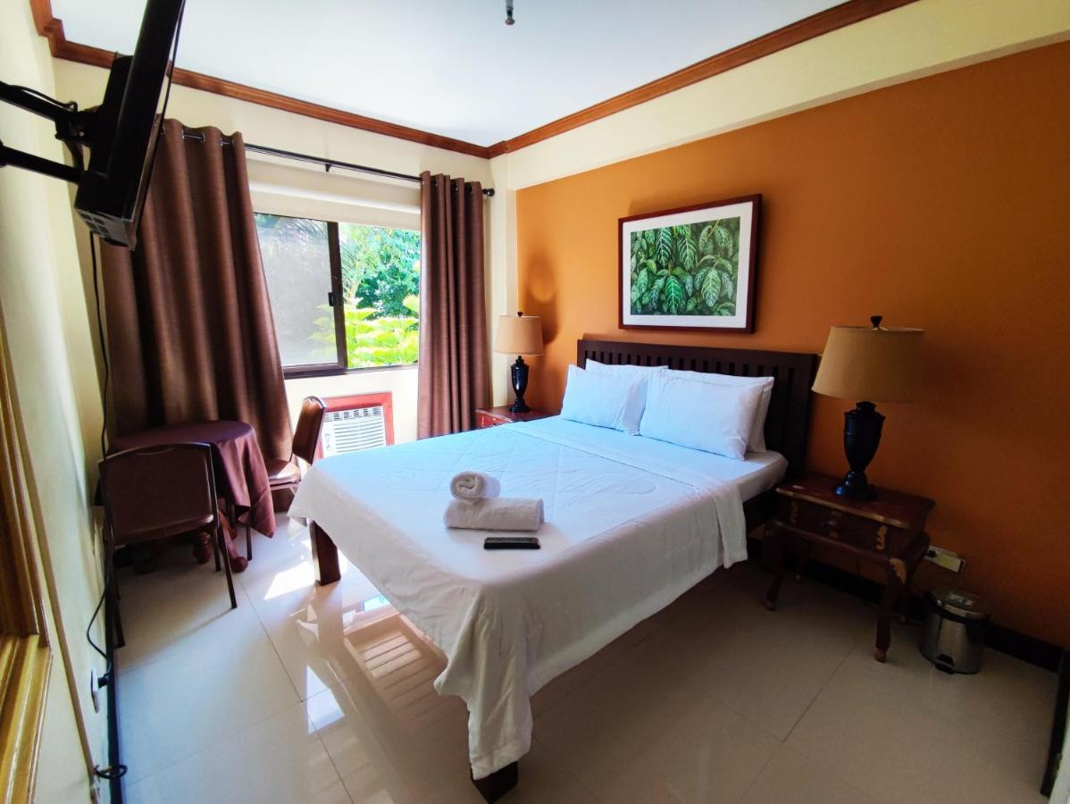 สปริง พลาซ่า โฮเต็ล Hotel ดาสมารินญาส ภายนอก รูปภาพ