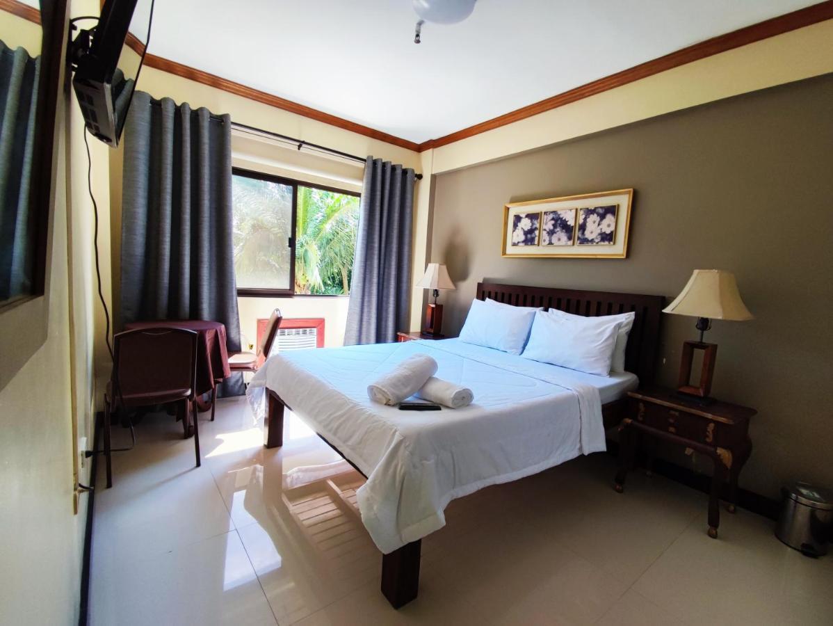 สปริง พลาซ่า โฮเต็ล Hotel ดาสมารินญาส ภายนอก รูปภาพ