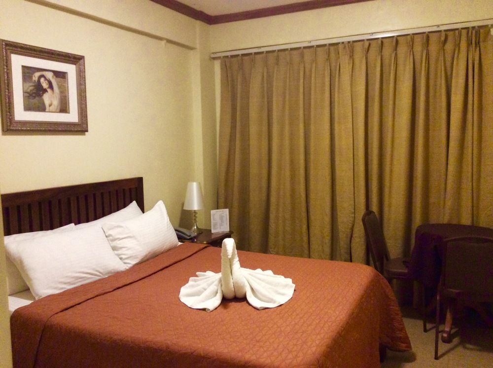 สปริง พลาซ่า โฮเต็ล Hotel ดาสมารินญาส ภายนอก รูปภาพ